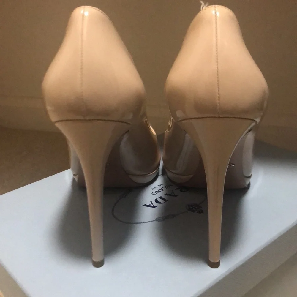 PRADA Nude Patent Leather Platform Peep Toe Pumps size 39